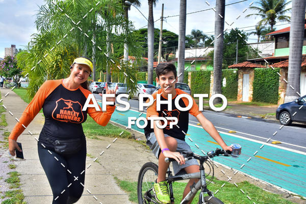 Achetez vos photos de l'vnementCorre quem quer, caminha quem quiser - Treino Harley Runners sur Fotop