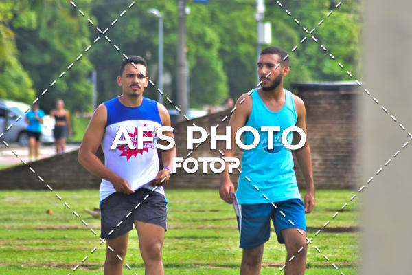 Compre suas fotos do eventoCorre quem quer, caminha quem quiser - Treino Harley Runners no Fotop