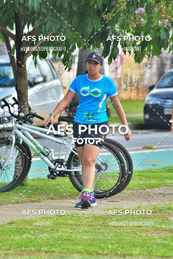 Compre suas fotos do eventoCorre quem quer, caminha quem quiser - Treino Harley Runners no Fotop