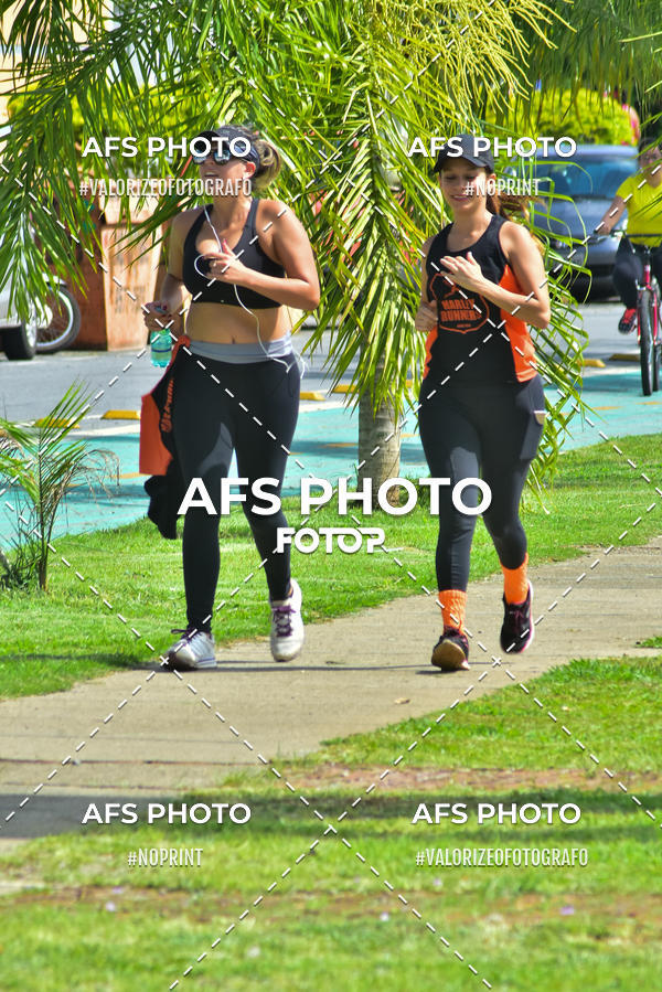Compra tus fotos del eventoCorre quem quer, caminha quem quiser - Treino Harley Runners En Fotop