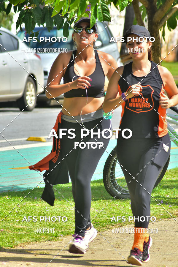 Compra tus fotos del eventoCorre quem quer, caminha quem quiser - Treino Harley Runners En Fotop