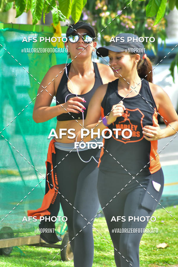 Compra tus fotos del eventoCorre quem quer, caminha quem quiser - Treino Harley Runners En Fotop