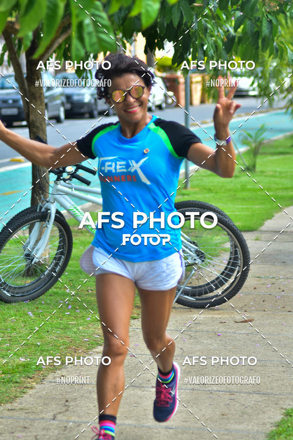 Achetez vos photos de l'vnementCorre quem quer, caminha quem quiser - Treino Harley Runners sur Fotop