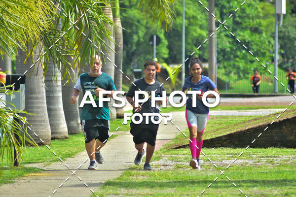 Achetez vos photos de l'vnementCorre quem quer, caminha quem quiser - Treino Harley Runners sur Fotop