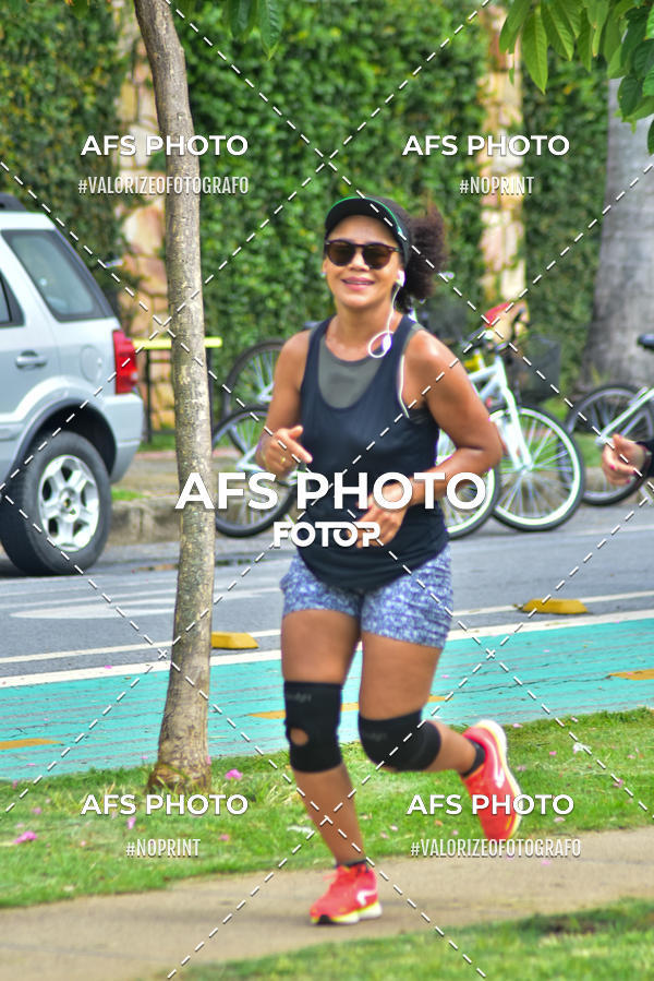 Achetez vos photos de l'vnementCorre quem quer, caminha quem quiser - Treino Harley Runners sur Fotop