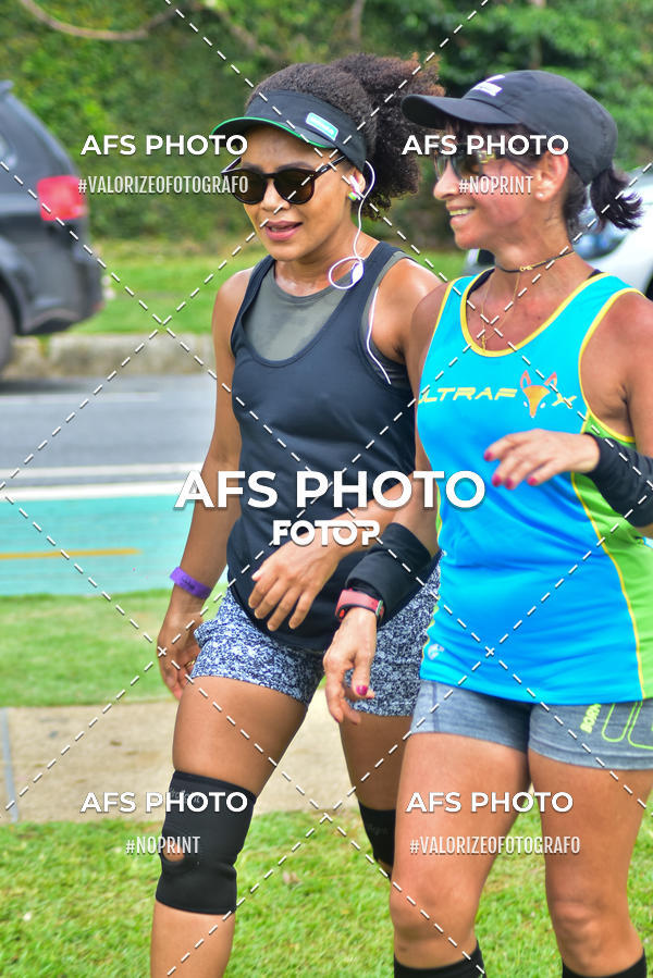 Achetez vos photos de l'vnementCorre quem quer, caminha quem quiser - Treino Harley Runners sur Fotop