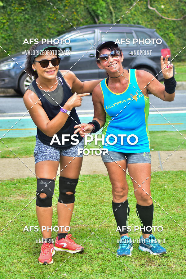 Achetez vos photos de l'vnementCorre quem quer, caminha quem quiser - Treino Harley Runners sur Fotop
