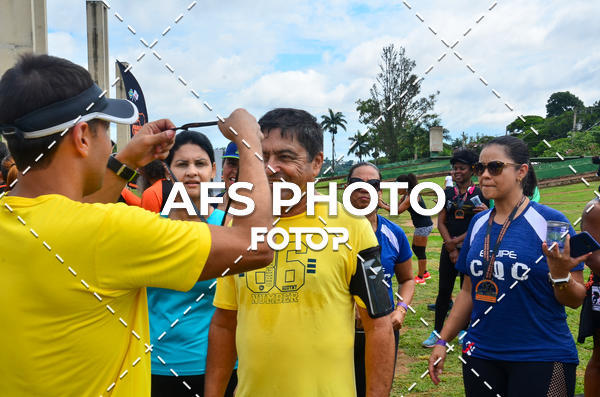 Compre as suas fotos do eventoCorre quem quer, caminha quem quiser - Treino Harley Runners no Fotop