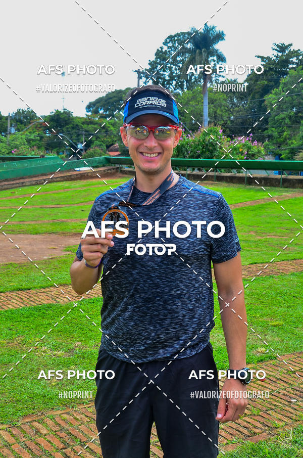 Compre as suas fotos do eventoCorre quem quer, caminha quem quiser - Treino Harley Runners no Fotop