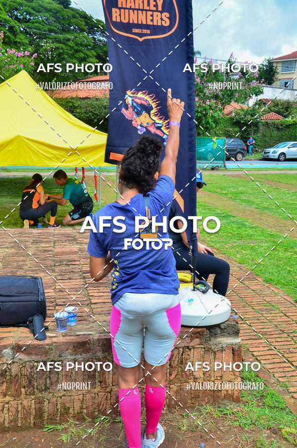 Achetez vos photos de l'vnementCorre quem quer, caminha quem quiser - Treino Harley Runners sur Fotop