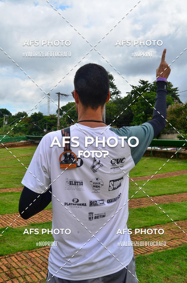 Achetez vos photos de l'vnementCorre quem quer, caminha quem quiser - Treino Harley Runners sur Fotop