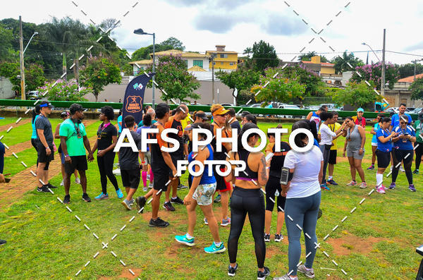 Achetez vos photos de l'vnementCorre quem quer, caminha quem quiser - Treino Harley Runners sur Fotop