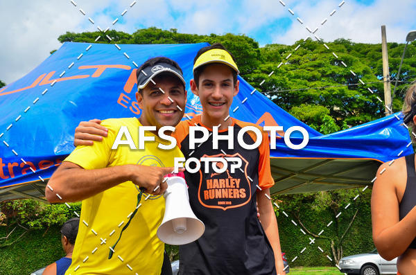 Achetez vos photos de l'vnementCorre quem quer, caminha quem quiser - Treino Harley Runners sur Fotop