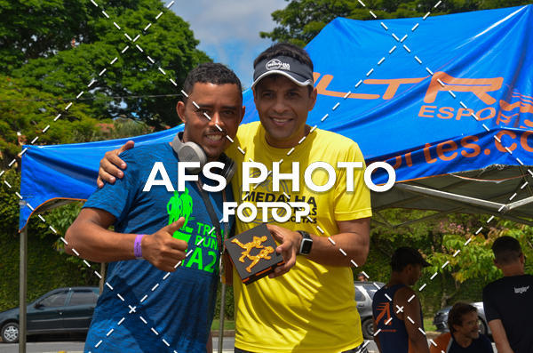 Achetez vos photos de l'vnementCorre quem quer, caminha quem quiser - Treino Harley Runners sur Fotop