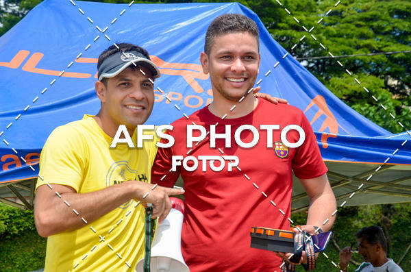 Compre as suas fotos do eventoCorre quem quer, caminha quem quiser - Treino Harley Runners no Fotop