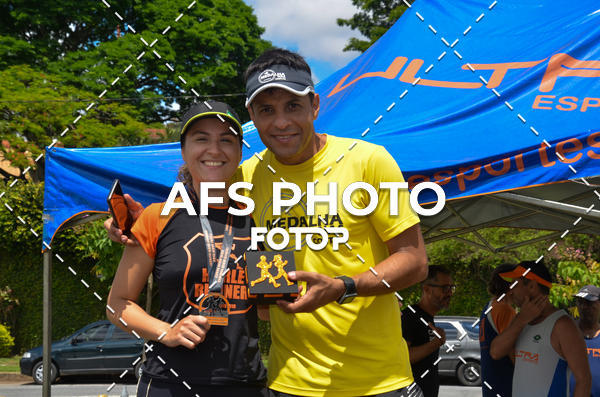 Compre as suas fotos do eventoCorre quem quer, caminha quem quiser - Treino Harley Runners no Fotop