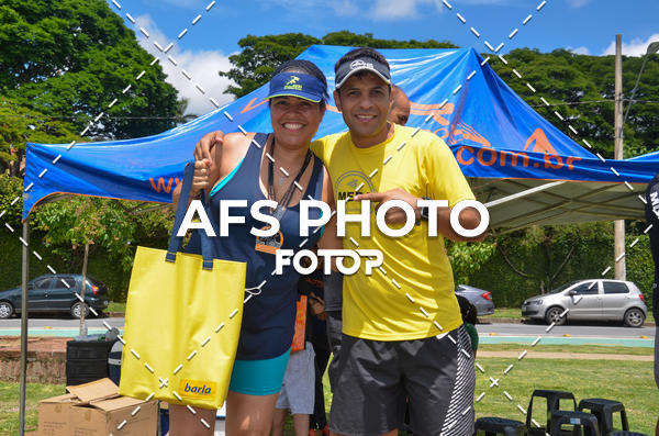 Compre as suas fotos do eventoCorre quem quer, caminha quem quiser - Treino Harley Runners no Fotop