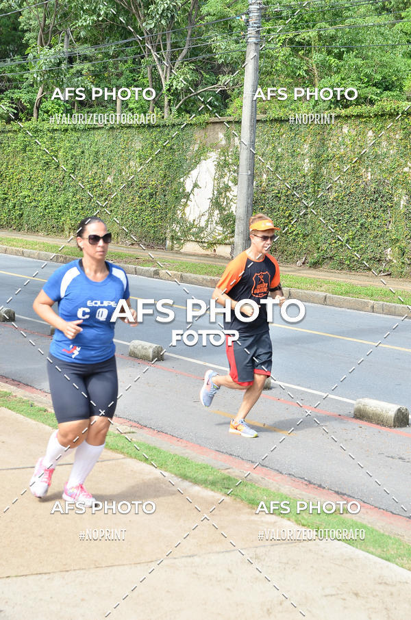 Achetez vos photos de l'vnementCorre quem quer, caminha quem quiser - Treino Harley Runners sur Fotop
