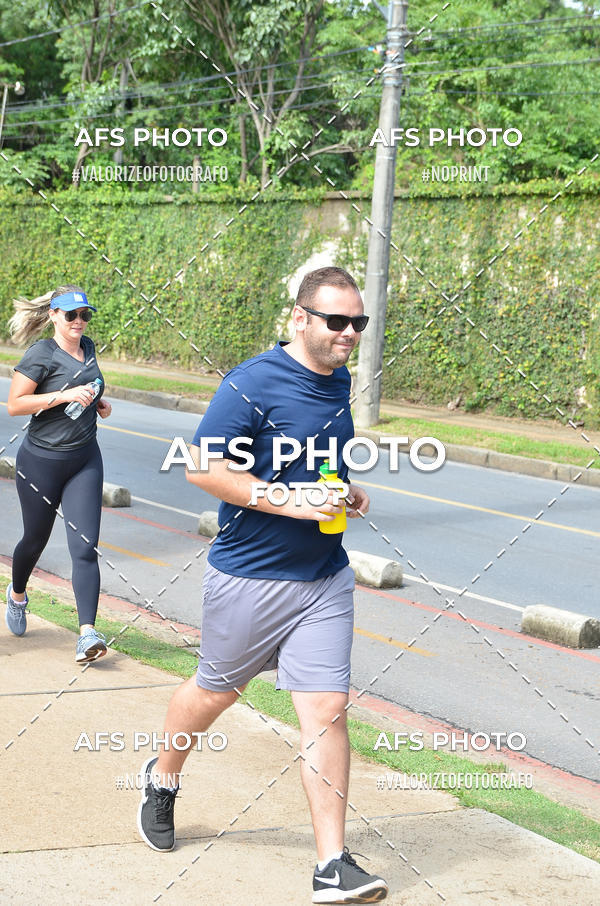 Achetez vos photos de l'vnementCorre quem quer, caminha quem quiser - Treino Harley Runners sur Fotop