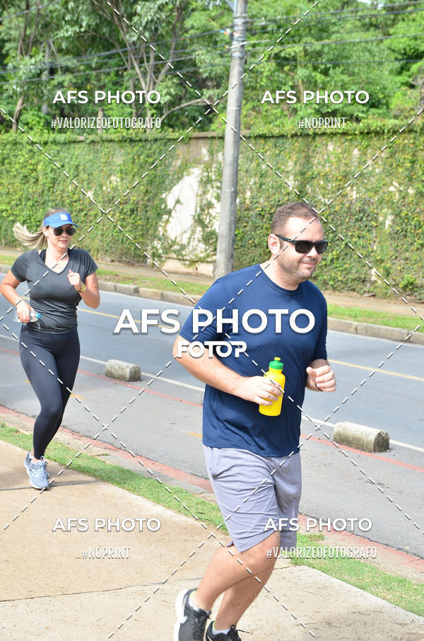 Achetez vos photos de l'vnementCorre quem quer, caminha quem quiser - Treino Harley Runners sur Fotop