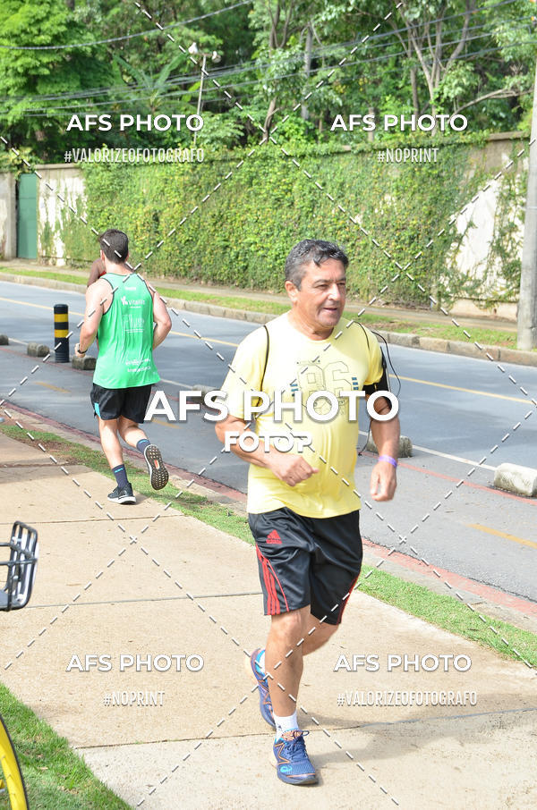 Achetez vos photos de l'vnementCorre quem quer, caminha quem quiser - Treino Harley Runners sur Fotop