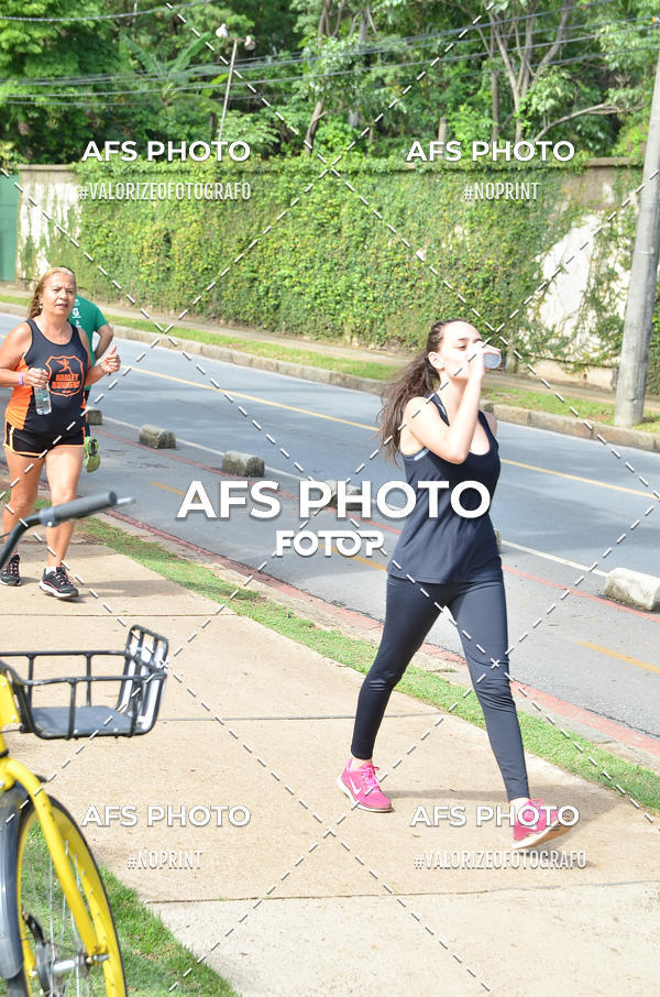 Compre suas fotos do eventoCorre quem quer, caminha quem quiser - Treino Harley Runners no Fotop