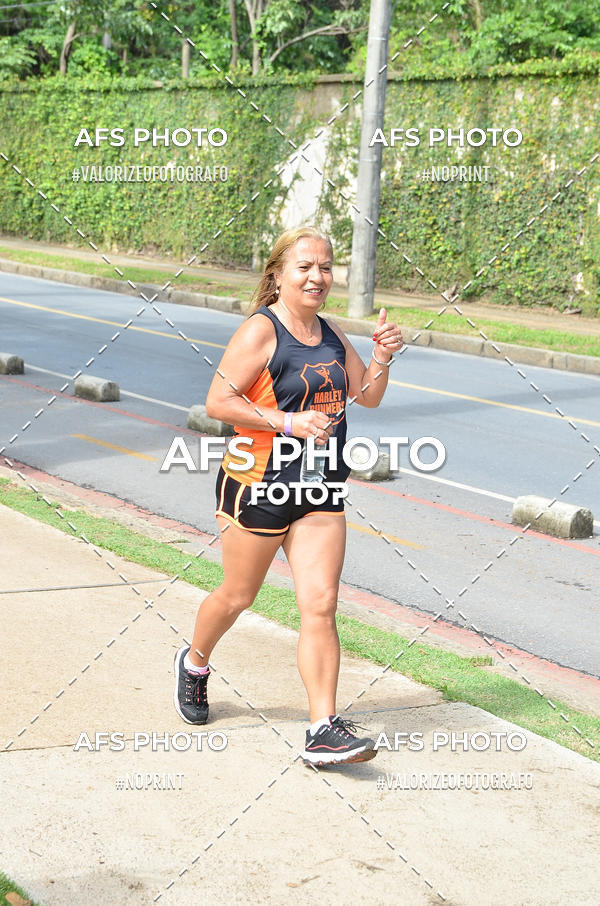 Compre suas fotos do eventoCorre quem quer, caminha quem quiser - Treino Harley Runners no Fotop