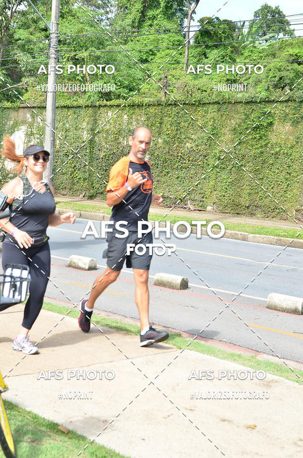 Achetez vos photos de l'vnementCorre quem quer, caminha quem quiser - Treino Harley Runners sur Fotop