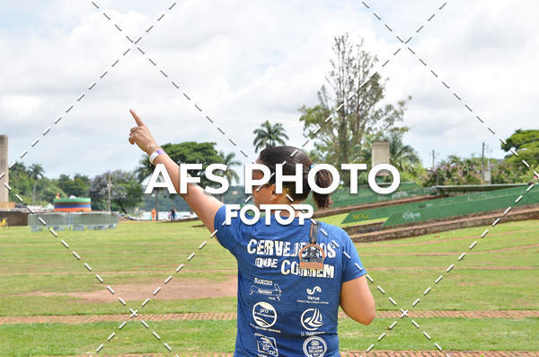 Compre suas fotos do eventoCorre quem quer, caminha quem quiser - Treino Harley Runners no Fotop