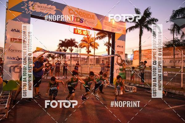 Buy your photos of the eventCorrida Kids Boulevard on Fotop