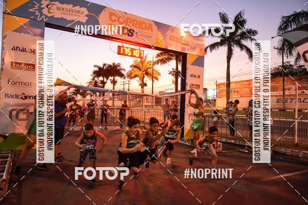 Buy your photos of the eventCorrida Kids Boulevard on Fotop
