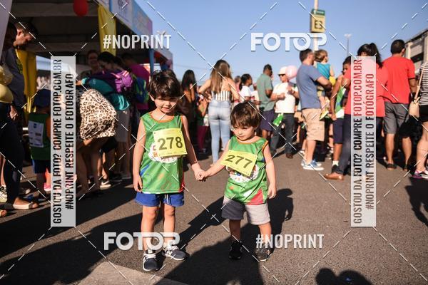 Buy your photos of the eventCorrida Kids Boulevard on Fotop