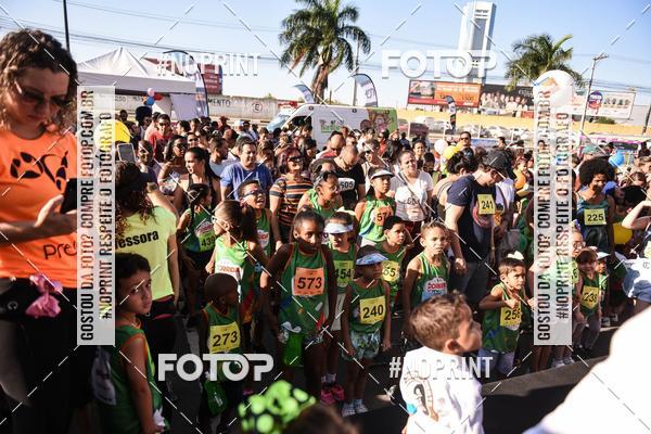 Buy your photos of the eventCorrida Kids Boulevard on Fotop
