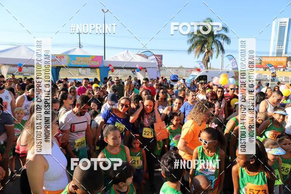Buy your photos of the eventCorrida Kids Boulevard on Fotop