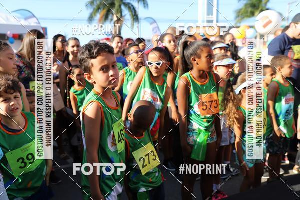 Buy your photos of the eventCorrida Kids Boulevard on Fotop