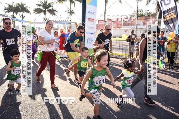 Buy your photos of the eventCorrida Kids Boulevard on Fotop