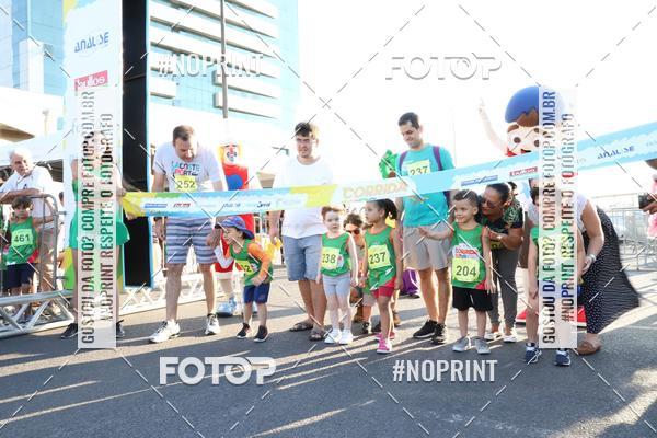 Buy your photos of the eventCorrida Kids Boulevard on Fotop