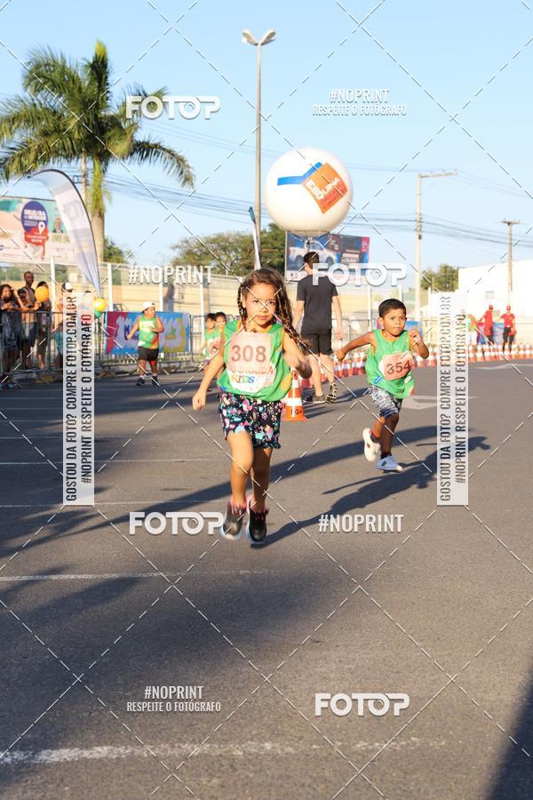 Buy your photos of the eventCorrida Kids Boulevard on Fotop