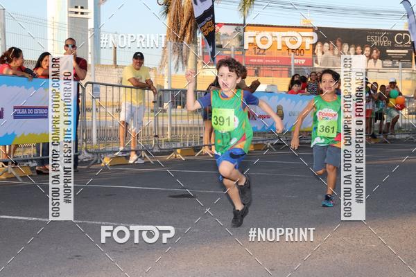 Buy your photos of the eventCorrida Kids Boulevard on Fotop