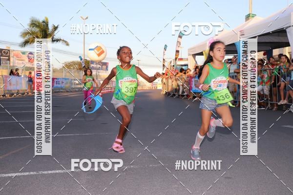 Buy your photos of the eventCorrida Kids Boulevard on Fotop