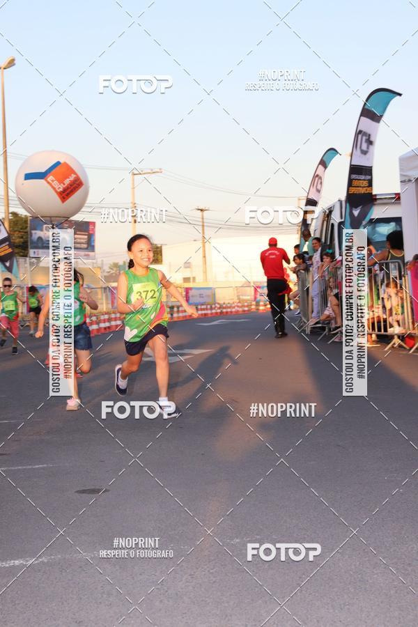 Buy your photos of the eventCorrida Kids Boulevard on Fotop