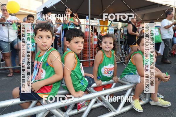 Buy your photos of the eventCorrida Kids Boulevard on Fotop