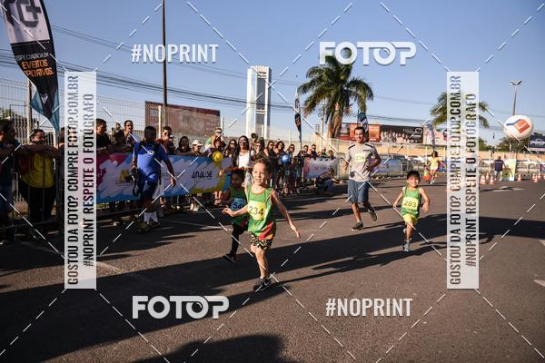 Buy your photos of the eventCorrida Kids Boulevard on Fotop