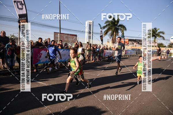 Buy your photos of the eventCorrida Kids Boulevard on Fotop