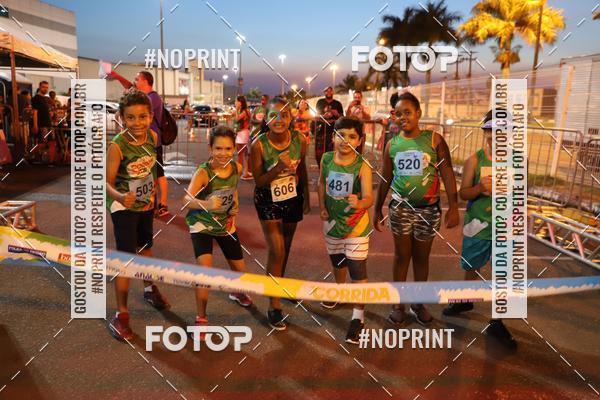 Buy your photos of the eventCorrida Kids Boulevard on Fotop