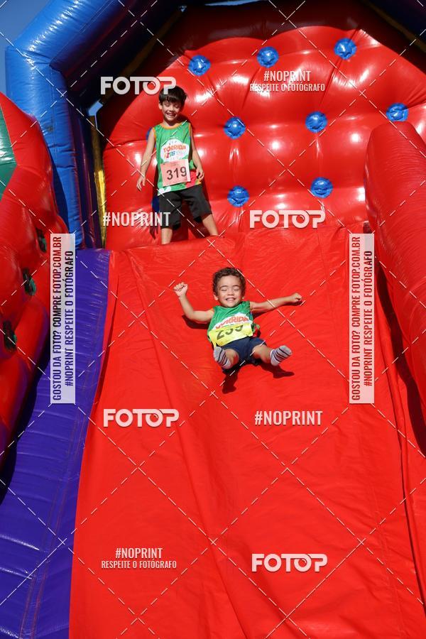 Buy your photos of the eventCorrida Kids Boulevard on Fotop