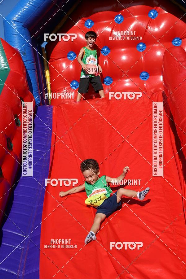 Buy your photos of the eventCorrida Kids Boulevard on Fotop