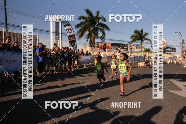 Buy your photos of the eventCorrida Kids Boulevard on Fotop