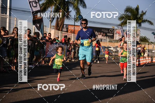 Buy your photos of the eventCorrida Kids Boulevard on Fotop