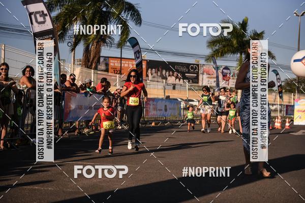 Buy your photos of the eventCorrida Kids Boulevard on Fotop